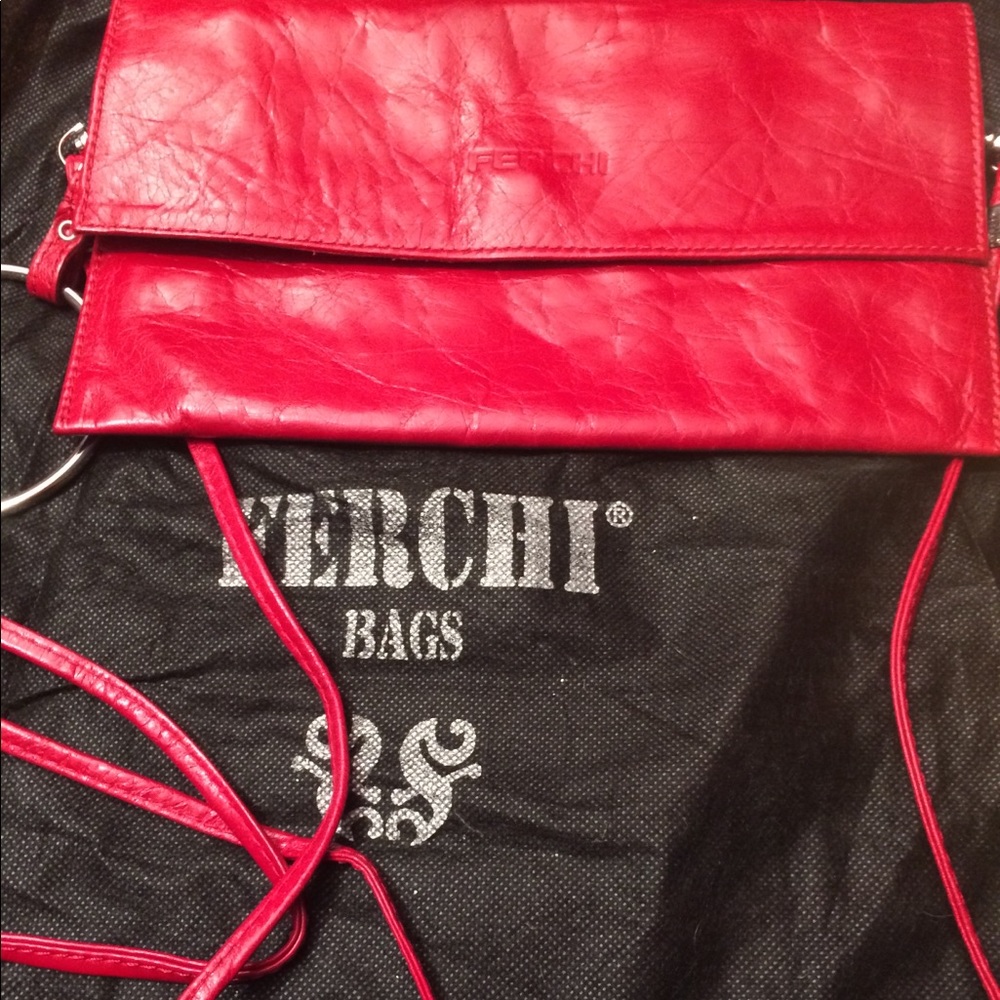 Ferchi red leather handbag
